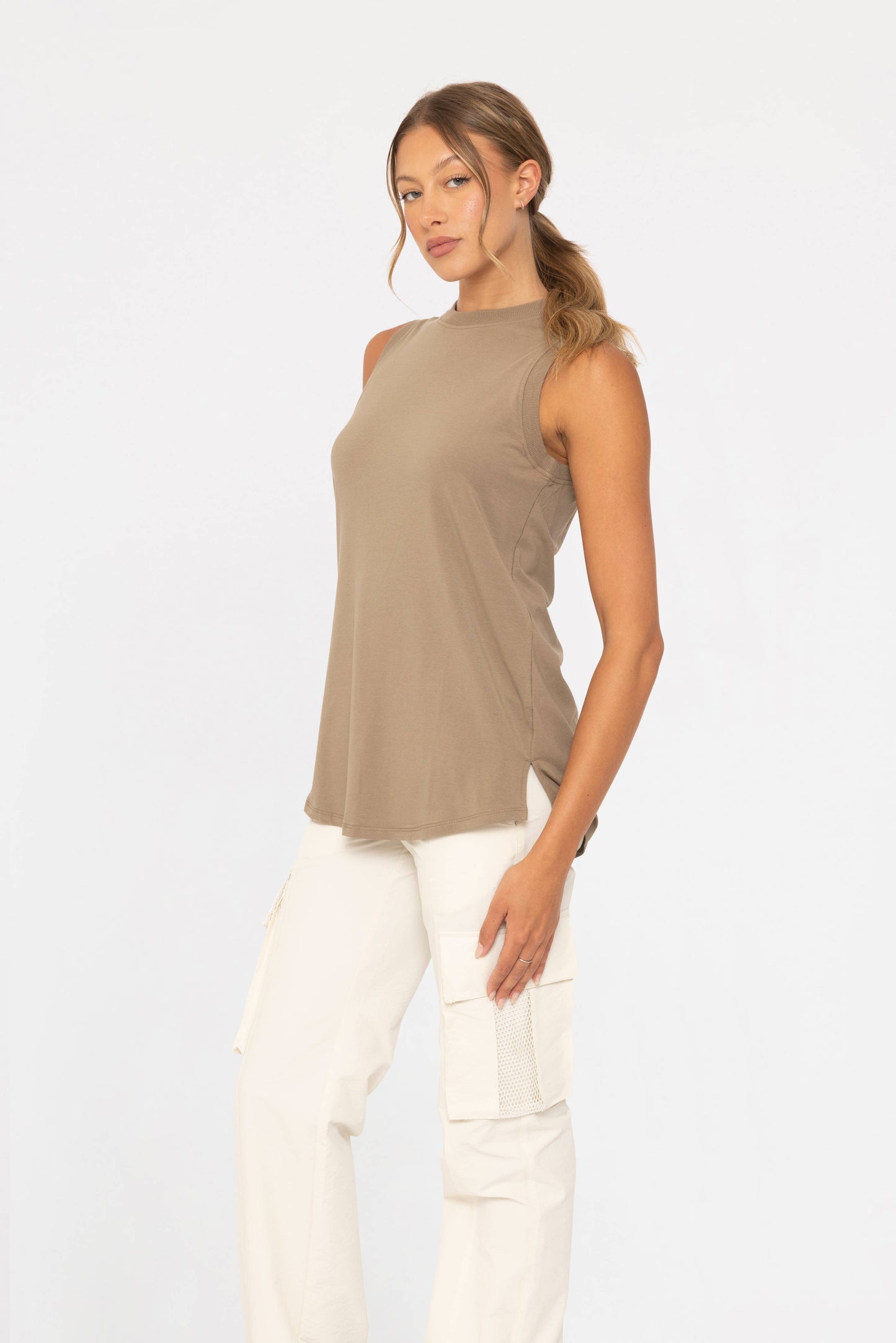 Flowy Tank