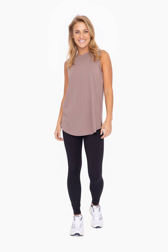 Flowy Tank
