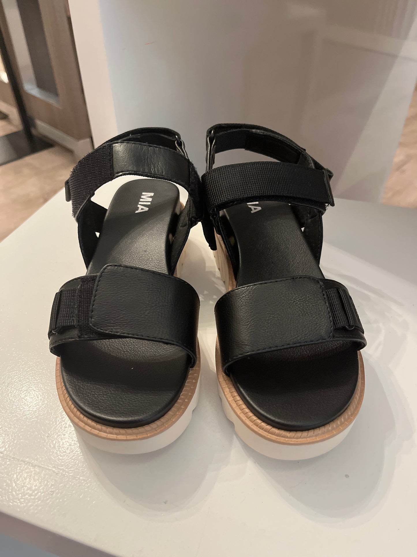 Jony Sandal