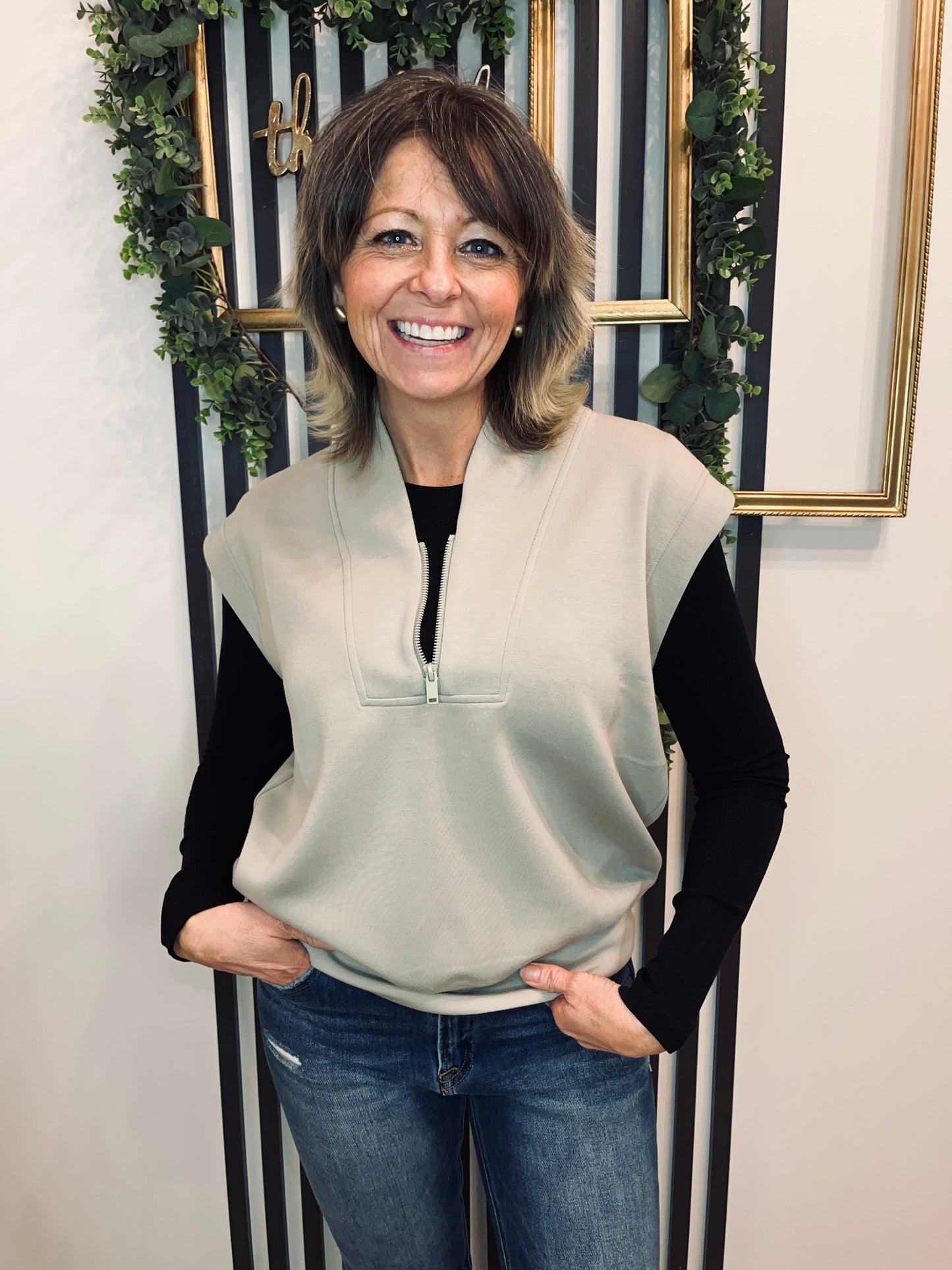 1/4 zip Sleeveless Top