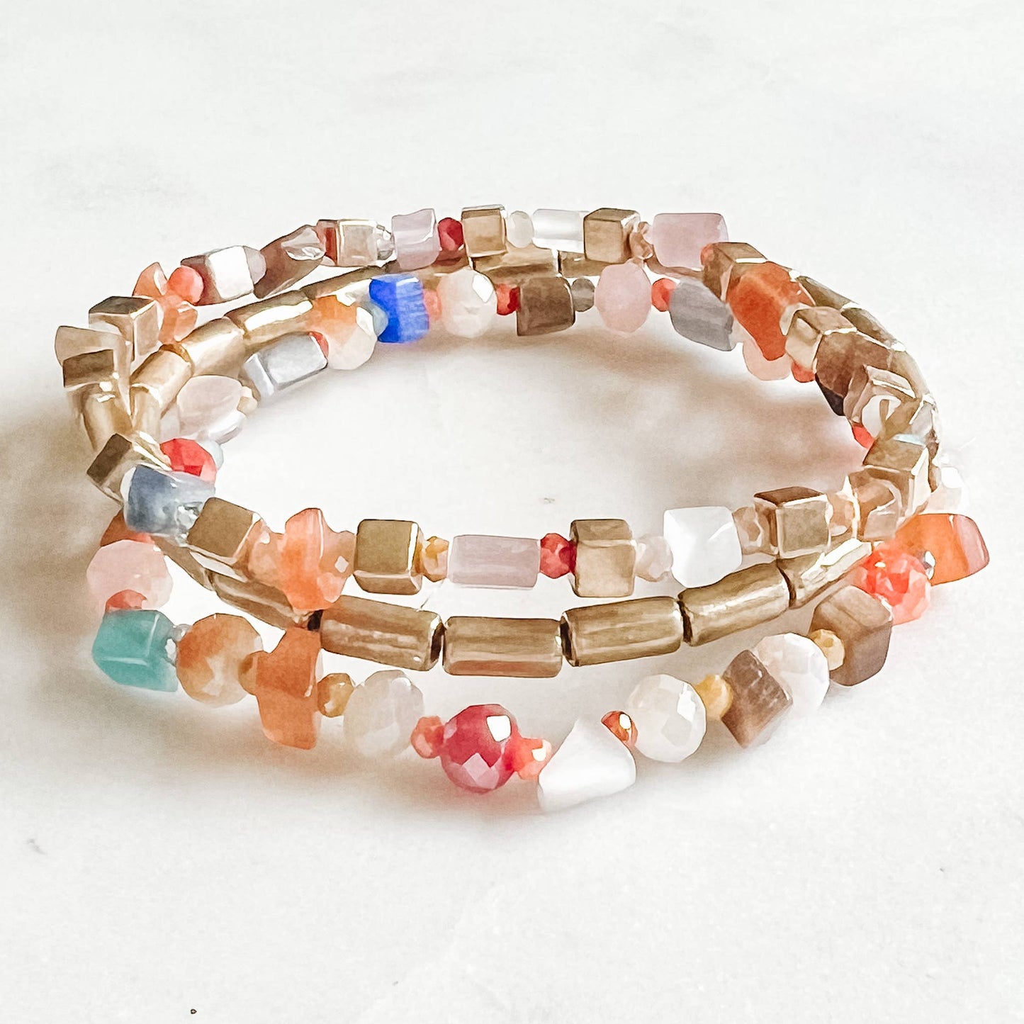 Multi-strand natural Stn. Bracelet