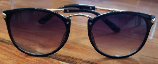 Black Frame Sunglasses